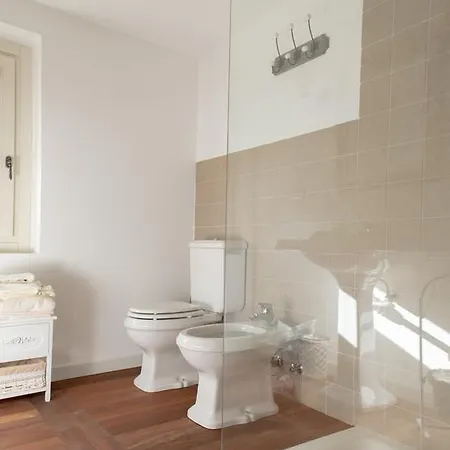 Borgo Titol בית חווה Tramonti di Sopra