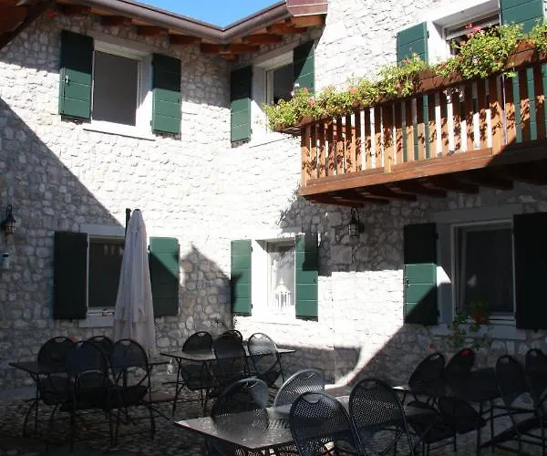 Borgo Titol Farmház Tramonti di Sopra