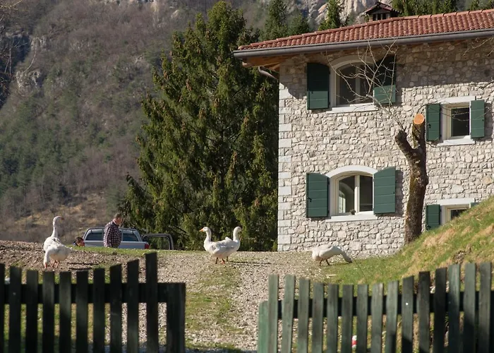 Borgo Titol Farmház Tramonti di Sopra