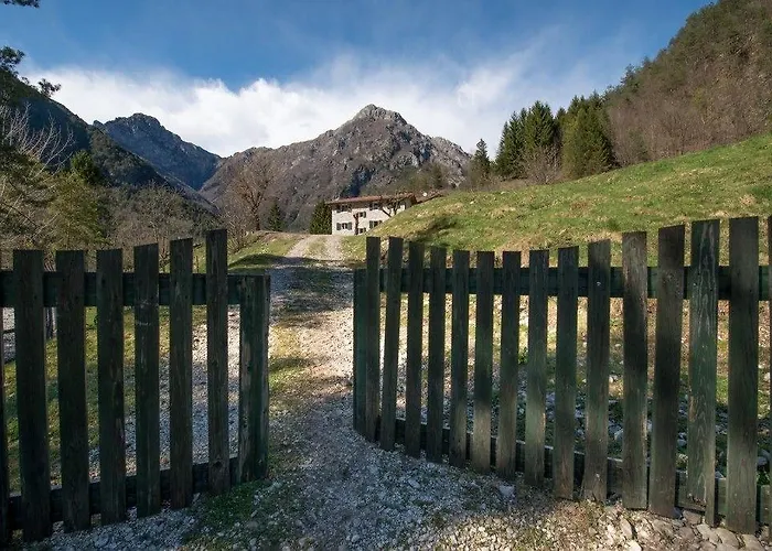 Borgo Titol * Tramonti di Sopra